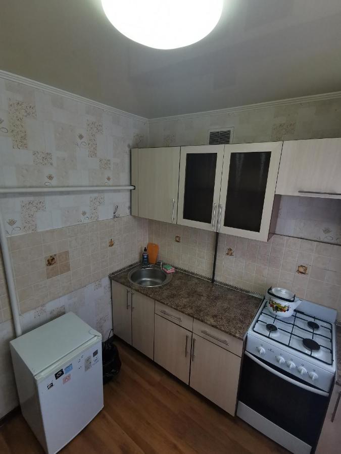 1 Комн Апартаменты В Центре Рядом С Парком Kosztanaj Kültér fotó