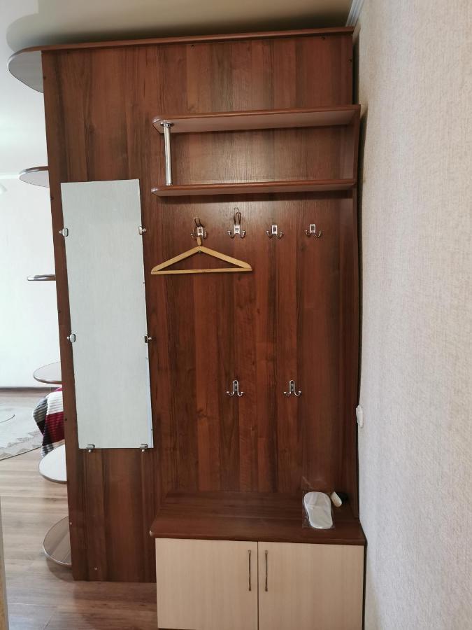 1 Комн Апартаменты В Центре Рядом С Парком Kosztanaj Kültér fotó